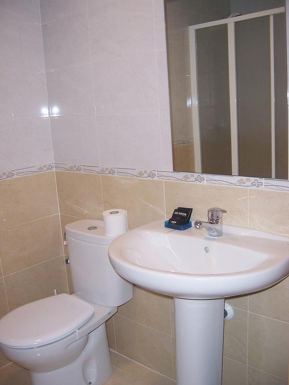 Triple Room,379063168:JPEG